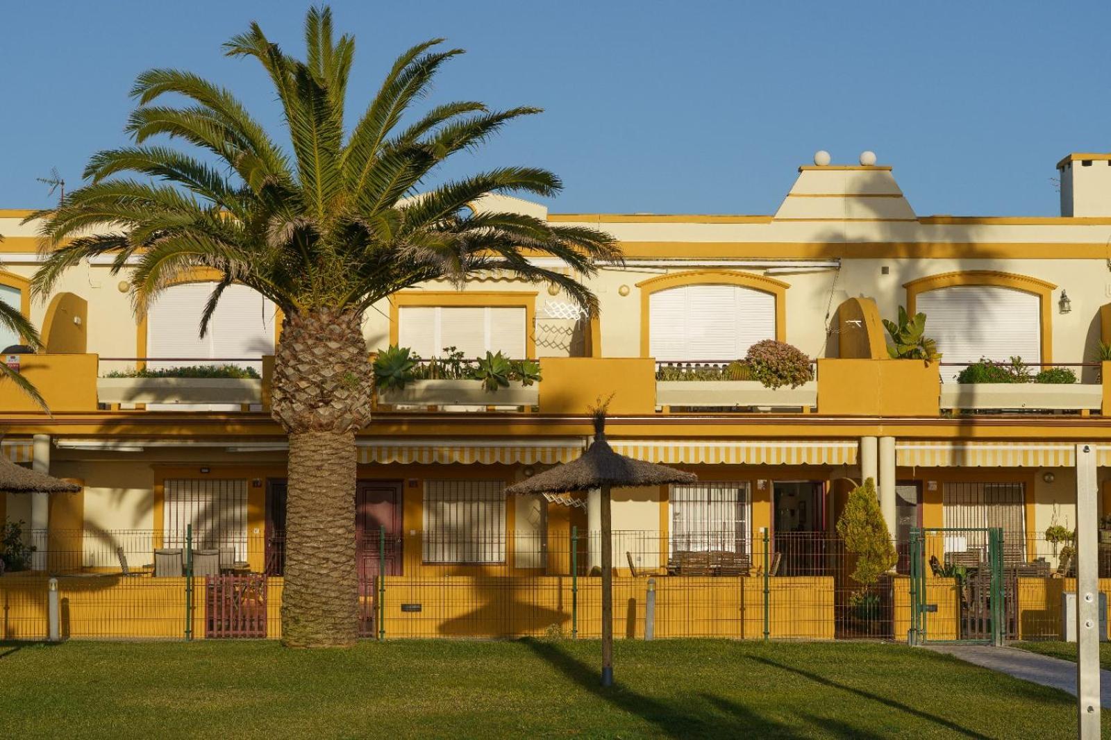 La Tortuga I, Encantador Apartamento Con Garaje En Primera Linea De Playa Tarifa Extérieur photo